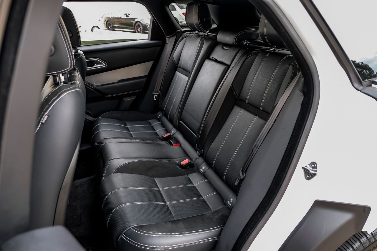 Land Rover Range Rover Velar Vehicle Main Gallery Image 40