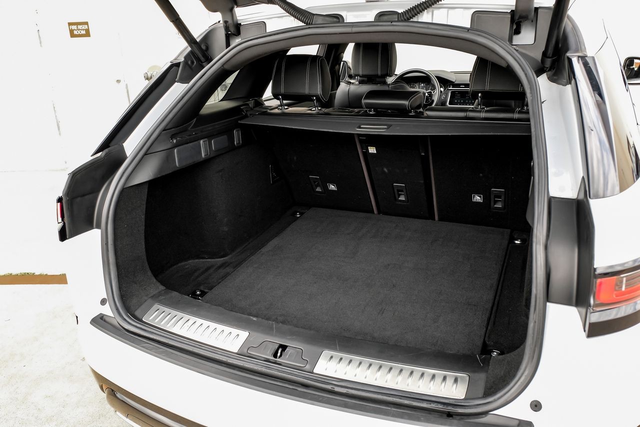 Land Rover Range Rover Velar Vehicle Main Gallery Image 50
