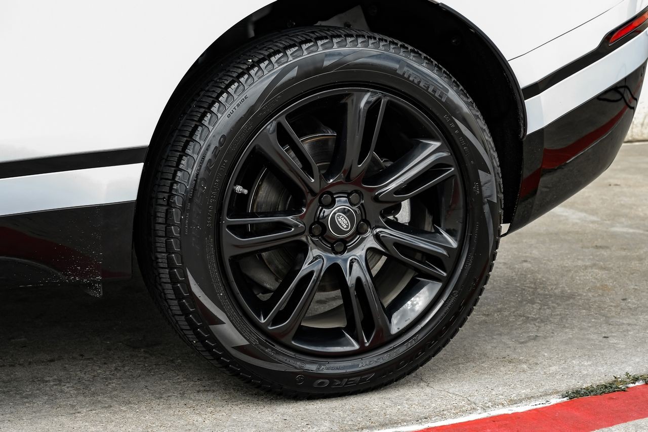 Land Rover Range Rover Velar Vehicle Main Gallery Image 55