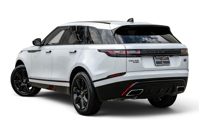 Land Rover Range Rover Velar Vehicle Main Gallery Image 11