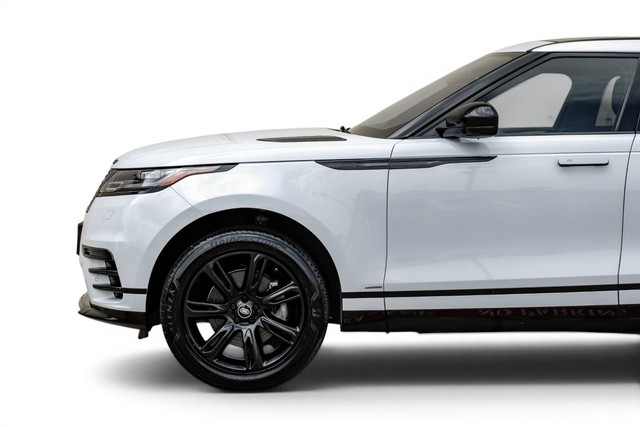 Land Rover Range Rover Velar Vehicle Main Gallery Image 13
