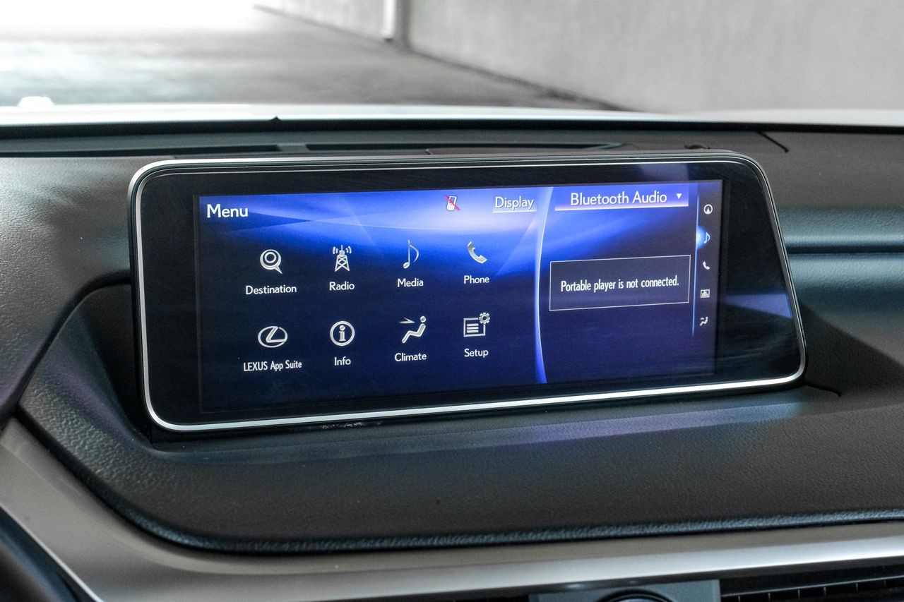 Lexus RX 350 Vehicle Main Gallery Image 36