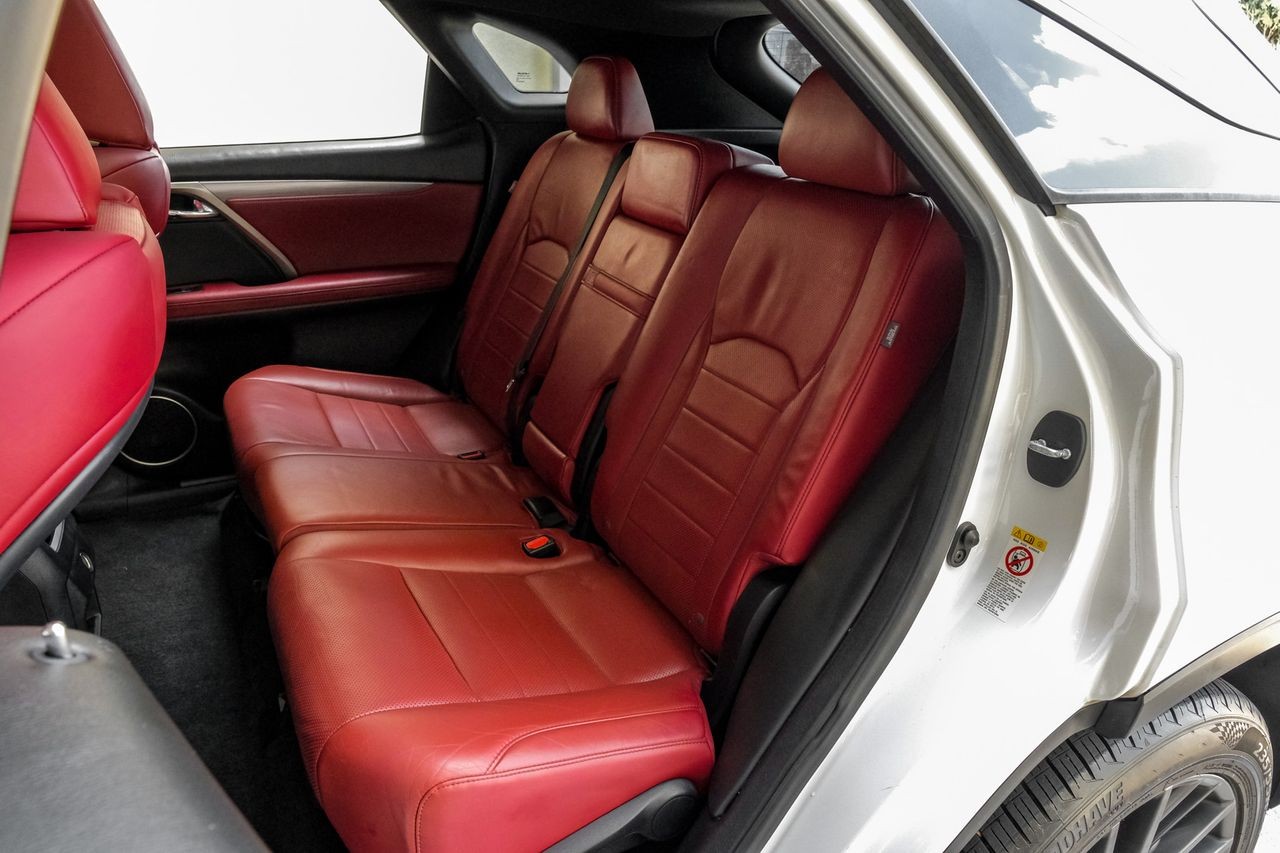 Lexus RX 350 Vehicle Main Gallery Image 48