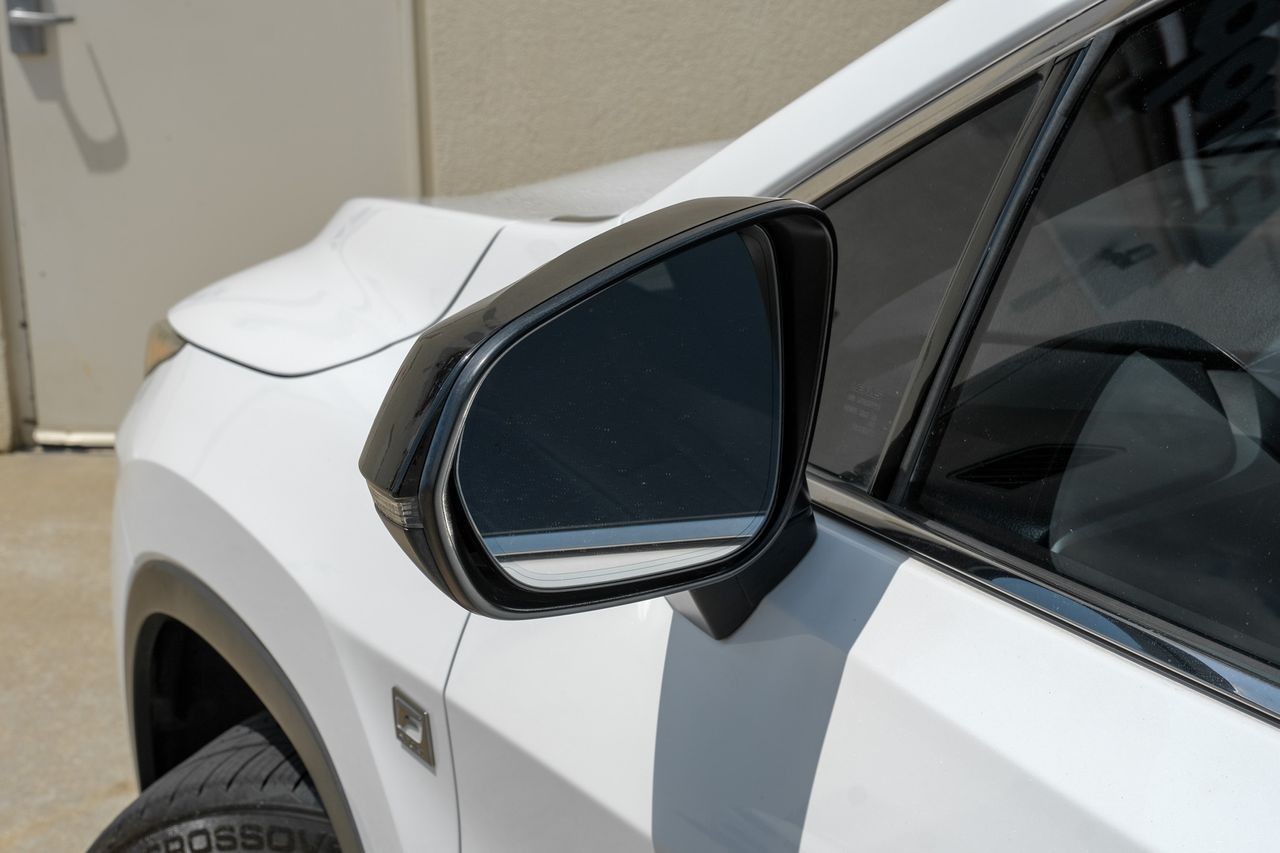 Lexus RX 350 Vehicle Main Gallery Image 50