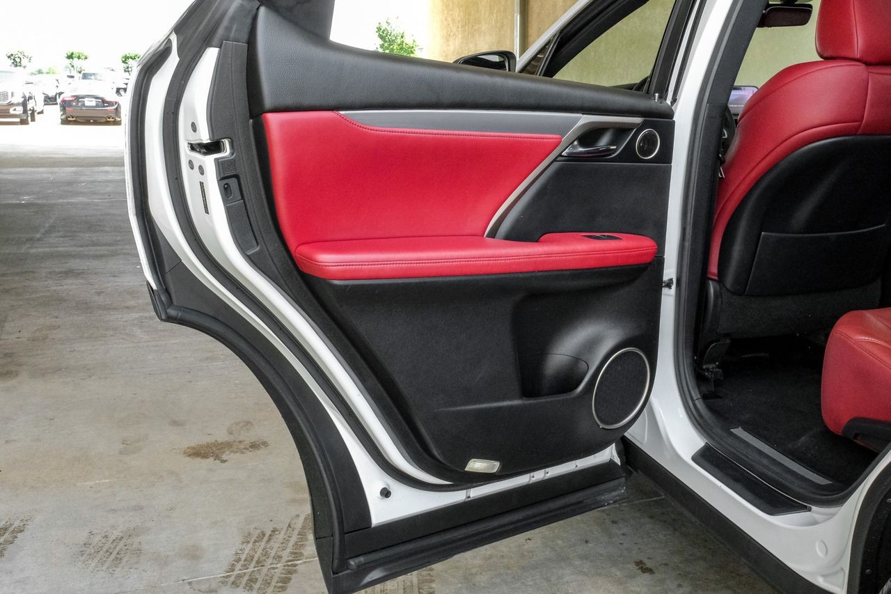 Lexus RX 350 Vehicle Main Gallery Image 55