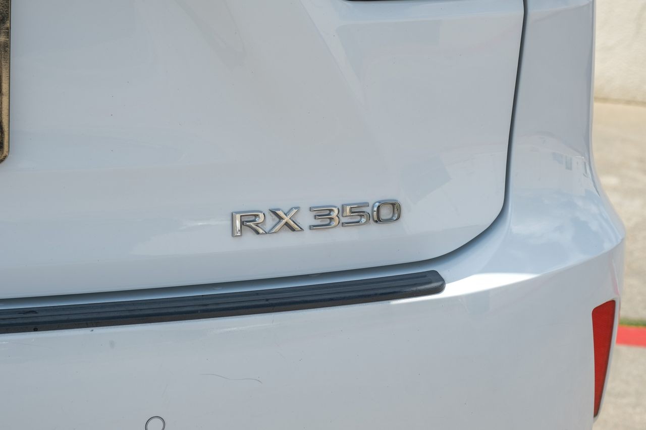 Lexus RX 350 Vehicle Main Gallery Image 61