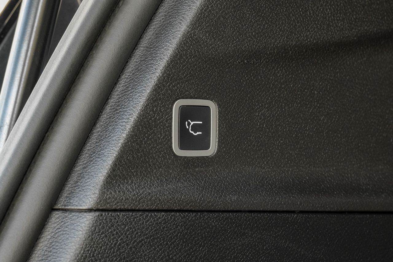 Chrysler Pacifica Vehicle Main Gallery Image 68