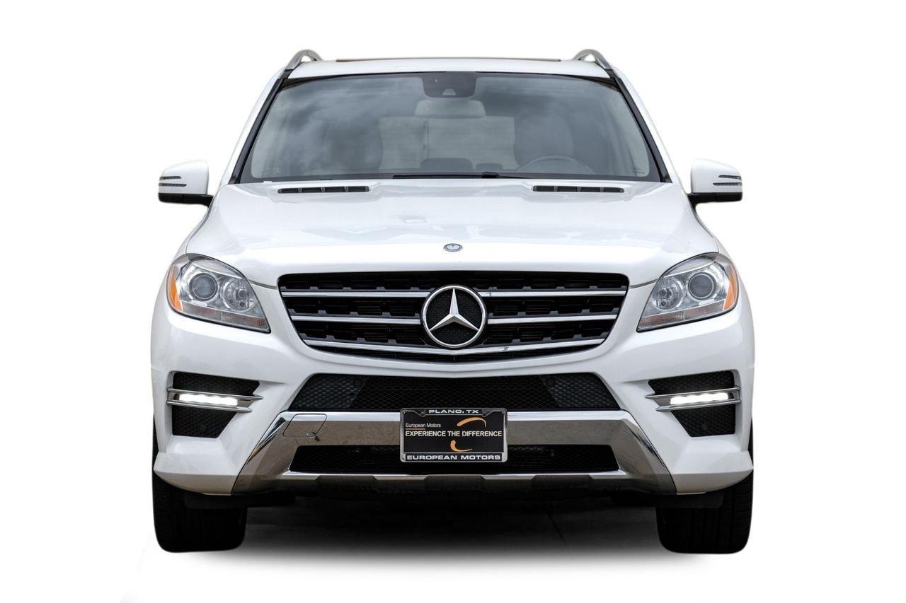 Mercedes-Benz ML Class Vehicle Main Gallery Image 06