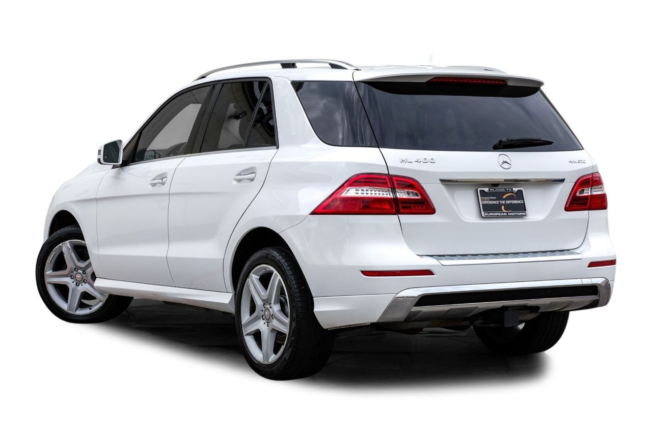 Mercedes-Benz ML Class Vehicle Main Gallery Image 11