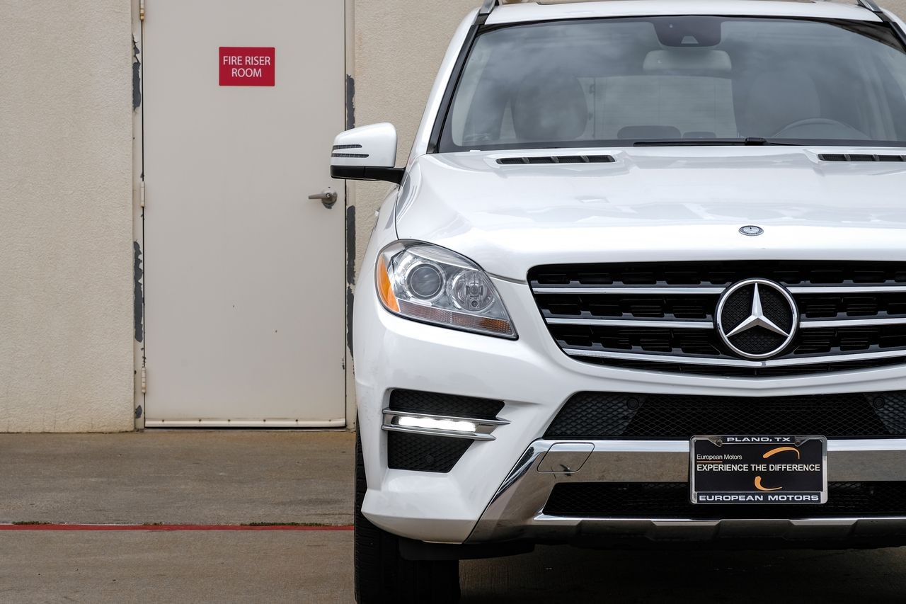 Mercedes-Benz ML Class Vehicle Main Gallery Image 43