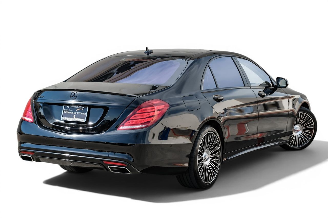 Mercedes-Benz S-Class Vehicle Main Gallery Image 08