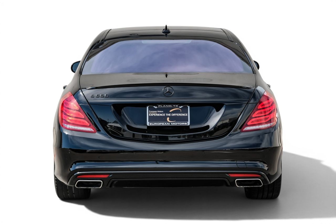 Mercedes-Benz S-Class Vehicle Main Gallery Image 09