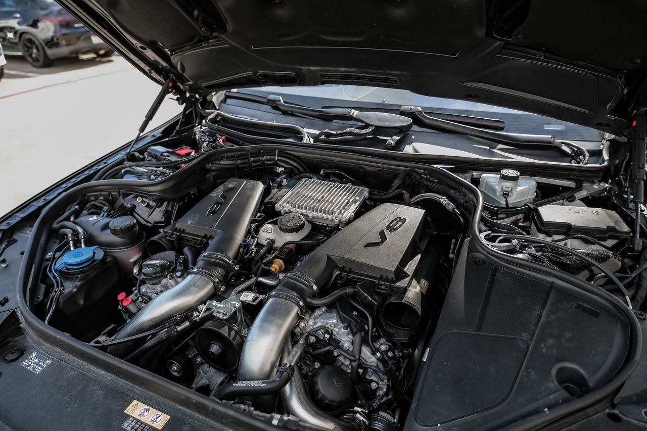 Mercedes-Benz S-Class Vehicle Main Gallery Image 50