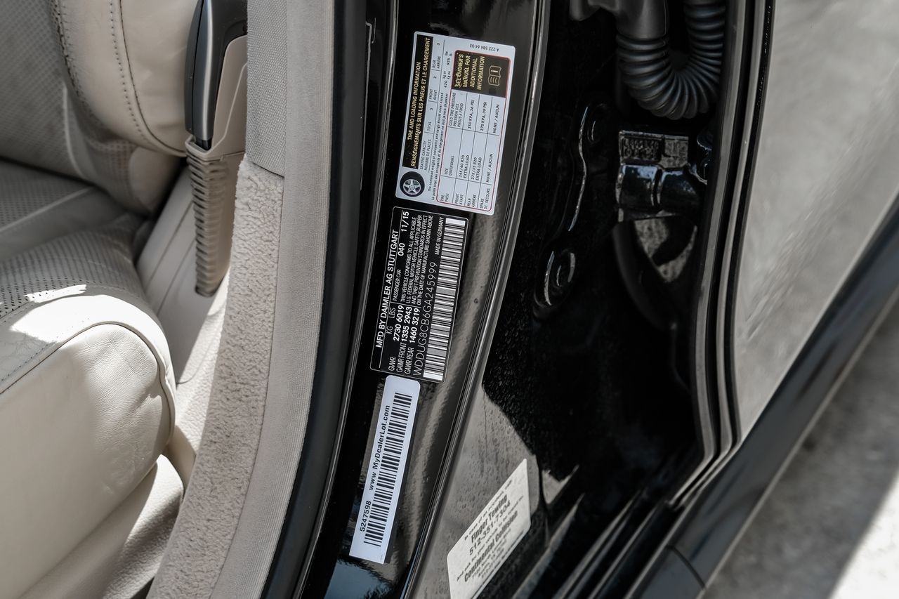 Mercedes-Benz S-Class Vehicle Main Gallery Image 60