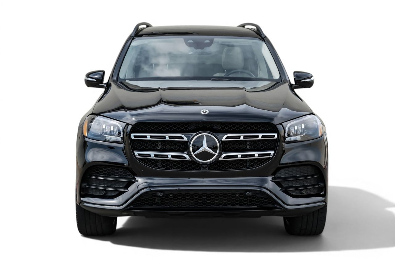 Mercedes-Benz GLS Vehicle Main Gallery Image 06
