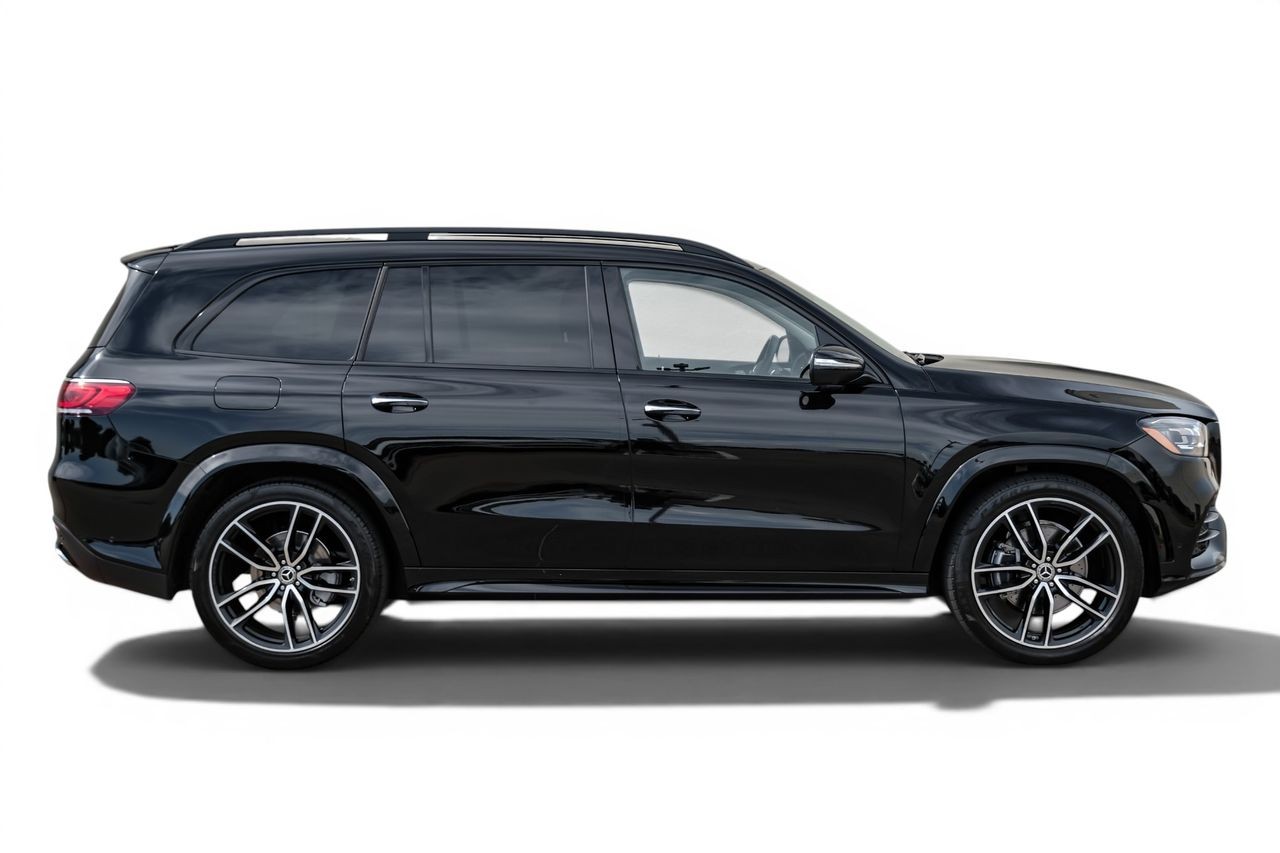Mercedes-Benz GLS Vehicle Main Gallery Image 08