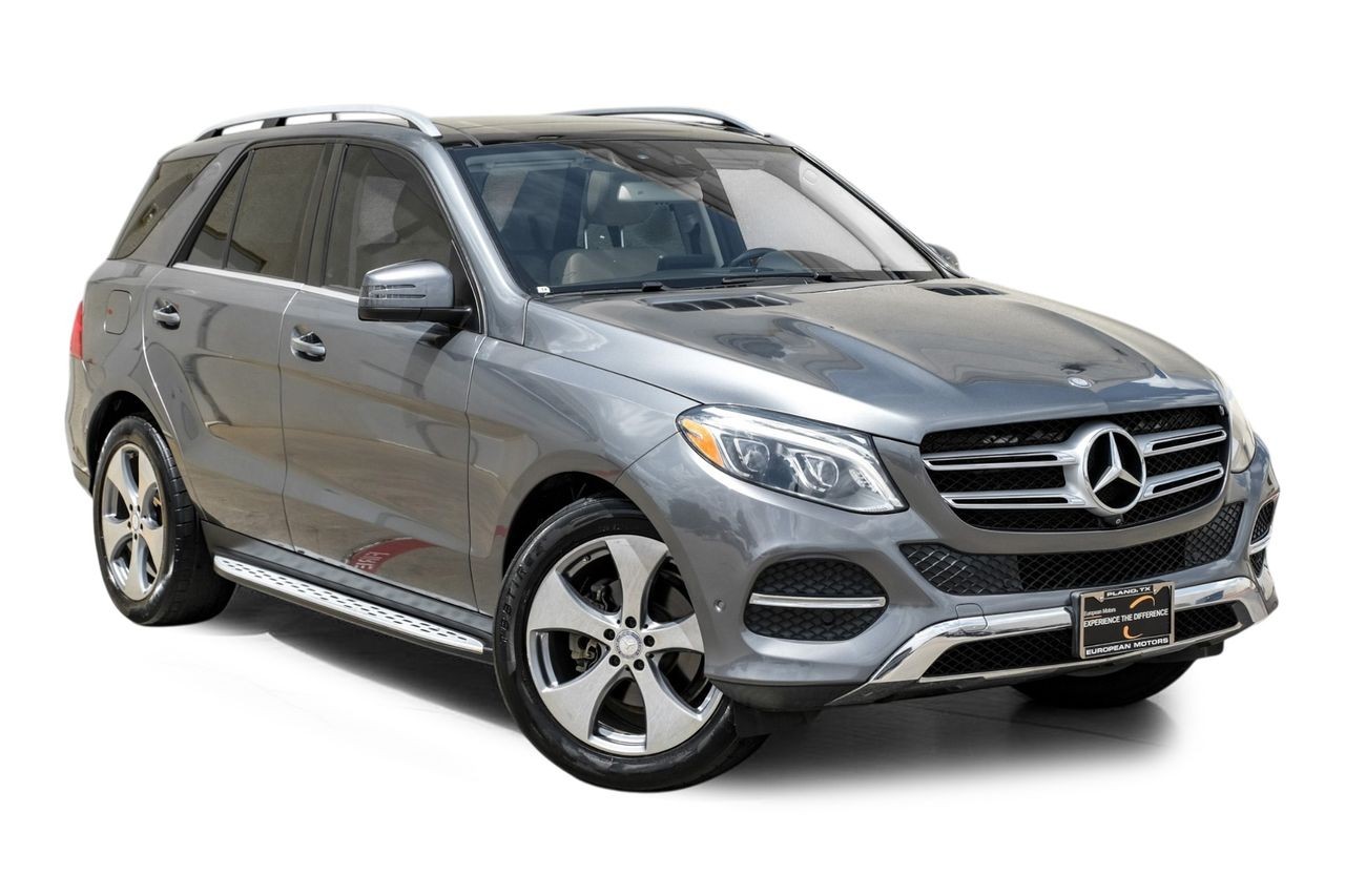 Mercedes-Benz GLE Vehicle Main Gallery Image 07