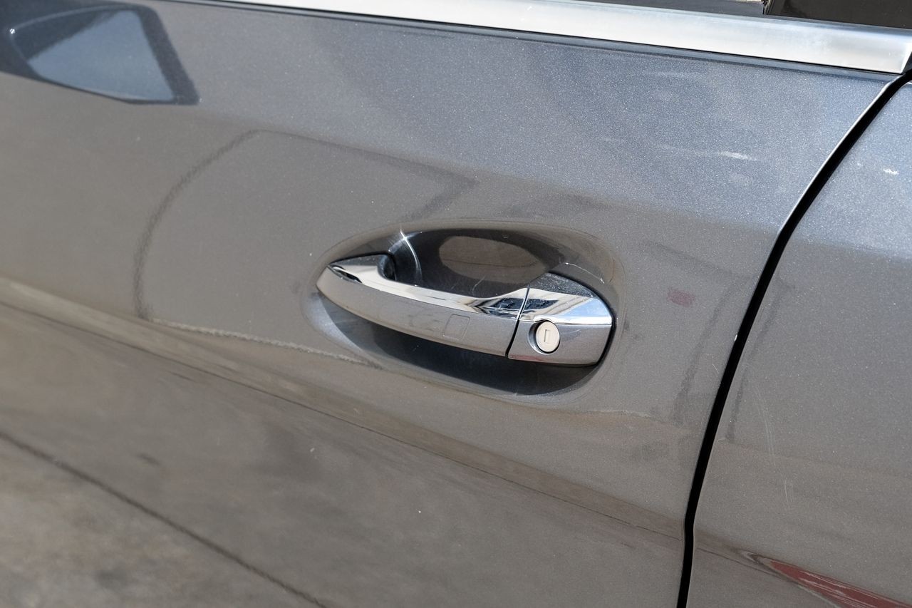 Mercedes-Benz GLE Vehicle Main Gallery Image 37