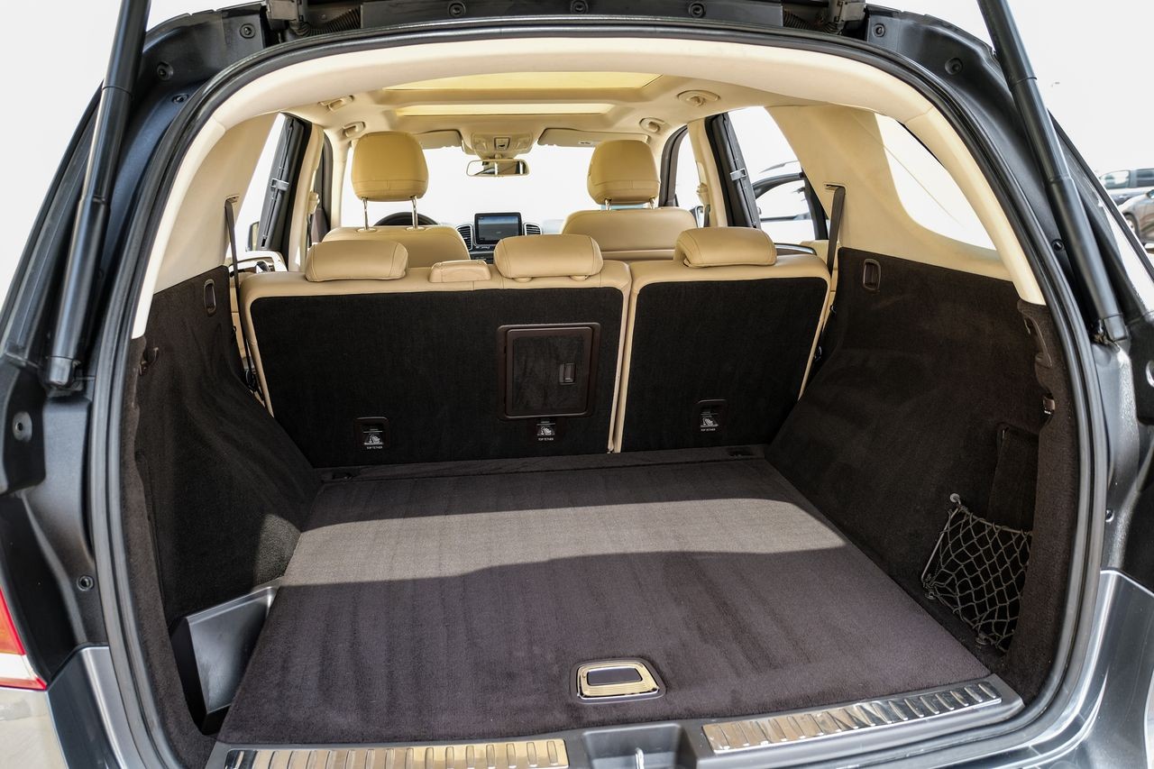 Mercedes-Benz GLE Vehicle Main Gallery Image 47