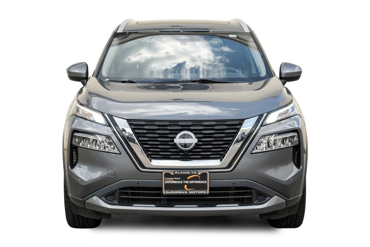 Nissan Rogue Vehicle Main Gallery Image 06