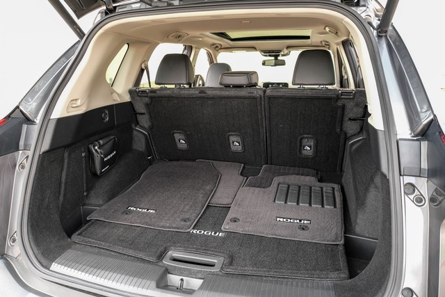 Nissan Rogue Vehicle Main Gallery Image 46