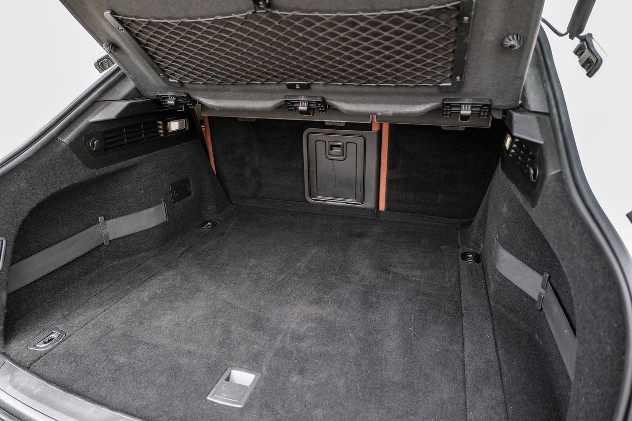 Maserati Levante Vehicle Main Gallery Image 44