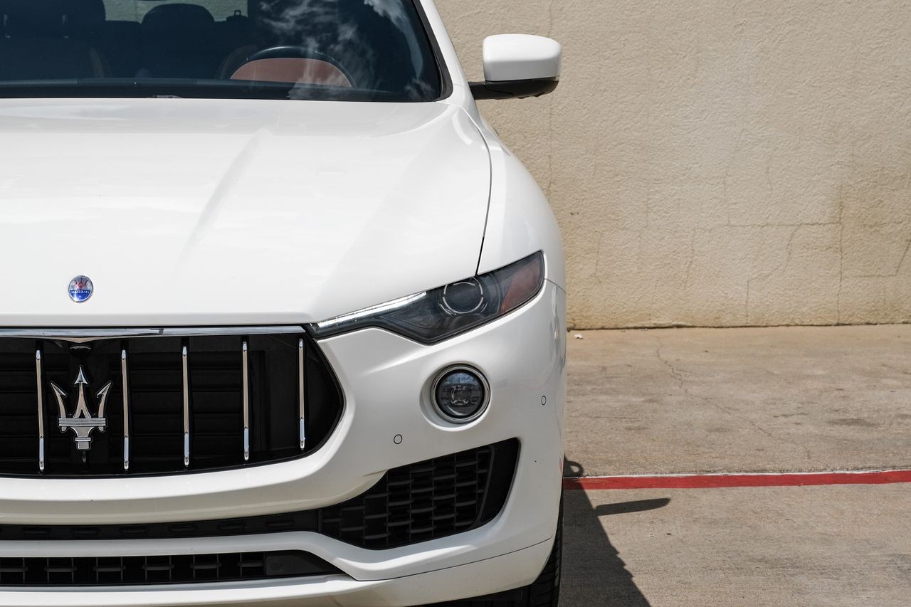 Maserati Levante Vehicle Main Gallery Image 46