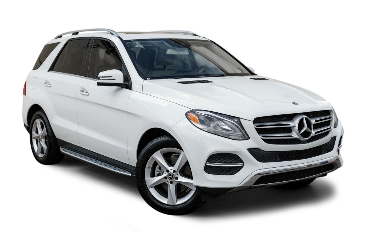 Mercedes-Benz GLE Vehicle Main Gallery Image 07