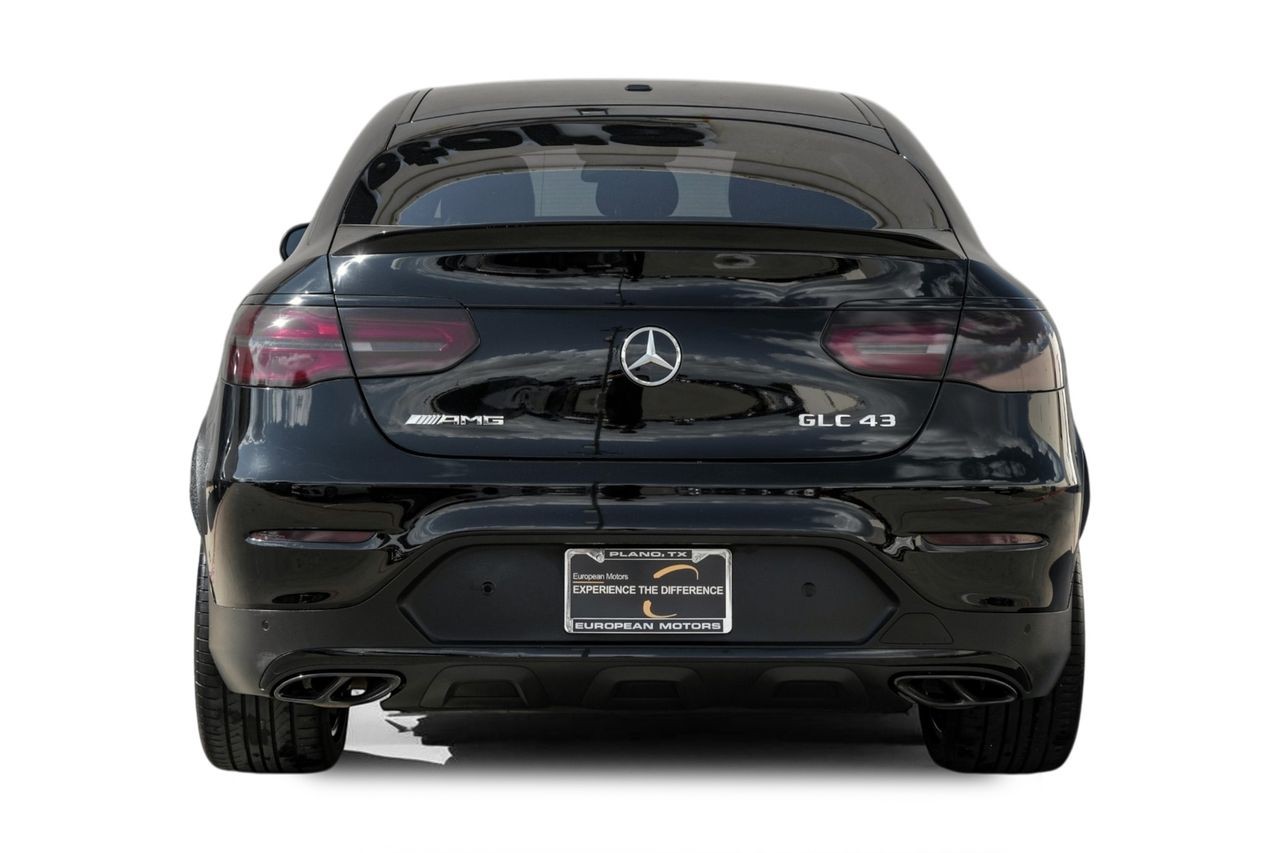 Mercedes-Benz GLC Vehicle Main Gallery Image 10