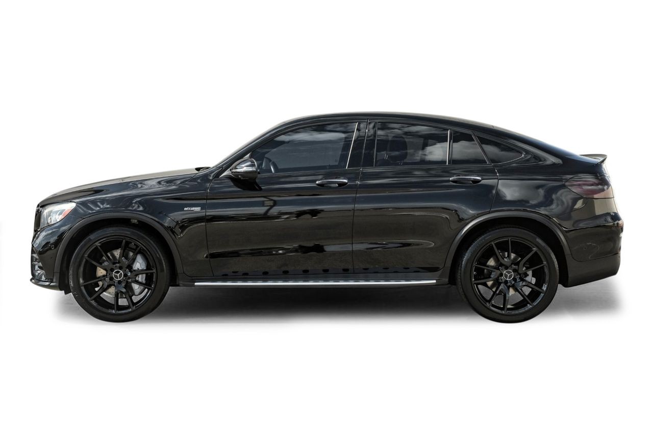 Mercedes-Benz GLC Vehicle Main Gallery Image 12