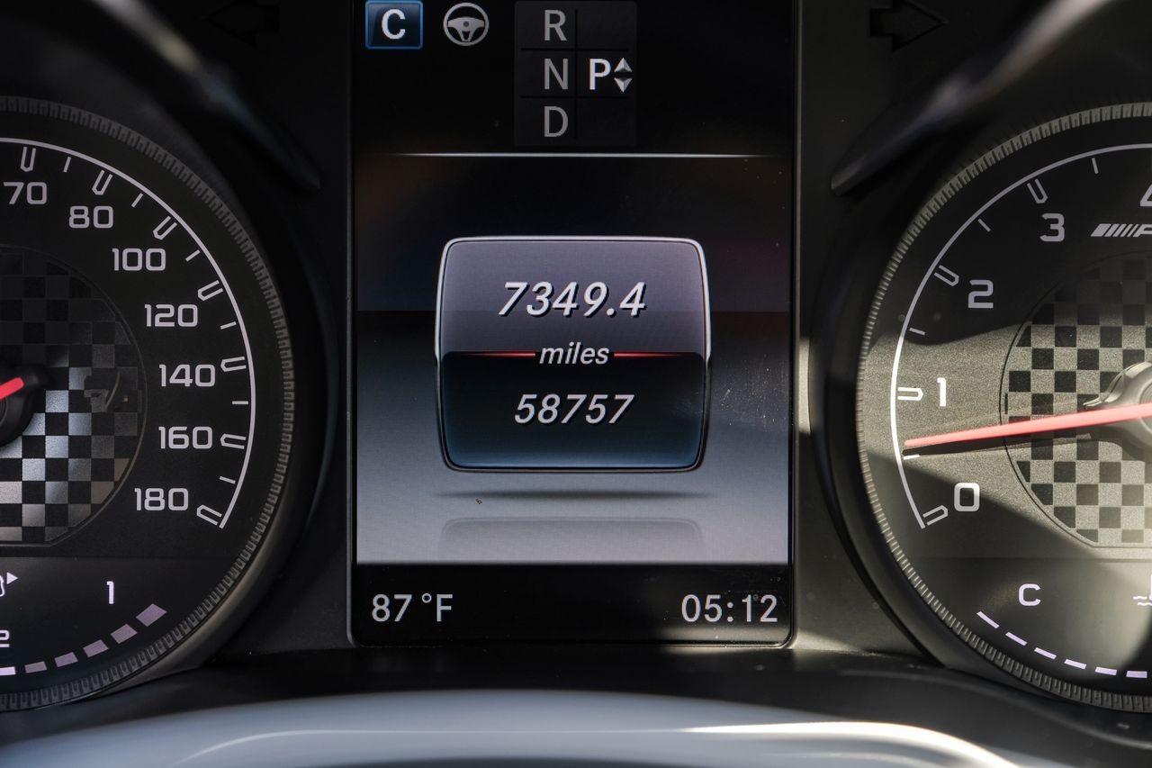 Mercedes-Benz GLC Vehicle Main Gallery Image 20