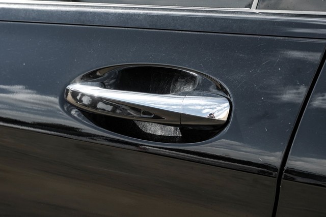 Mercedes-Benz GLC Vehicle Main Gallery Image 33