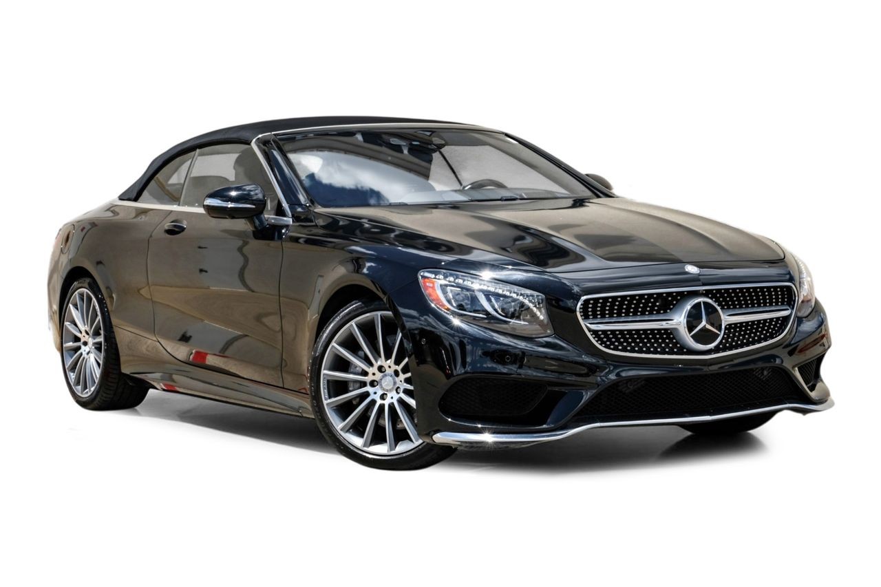 Mercedes-Benz S-Class Vehicle Main Gallery Image 06