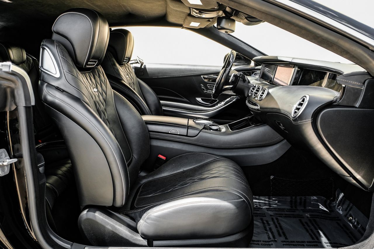 Mercedes-Benz S-Class Vehicle Main Gallery Image 35