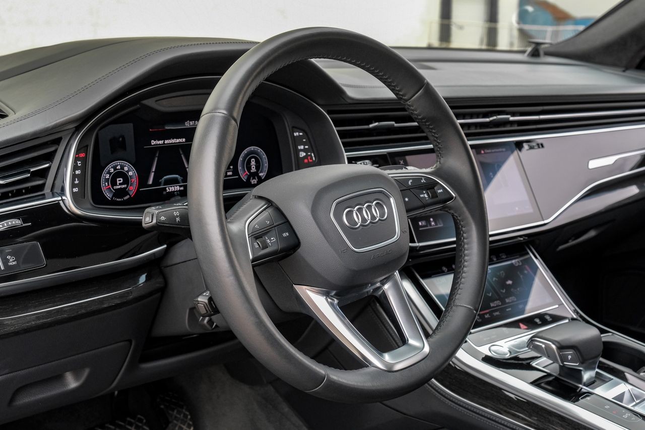 Audi Q8 Vehicle Main Gallery Image 16