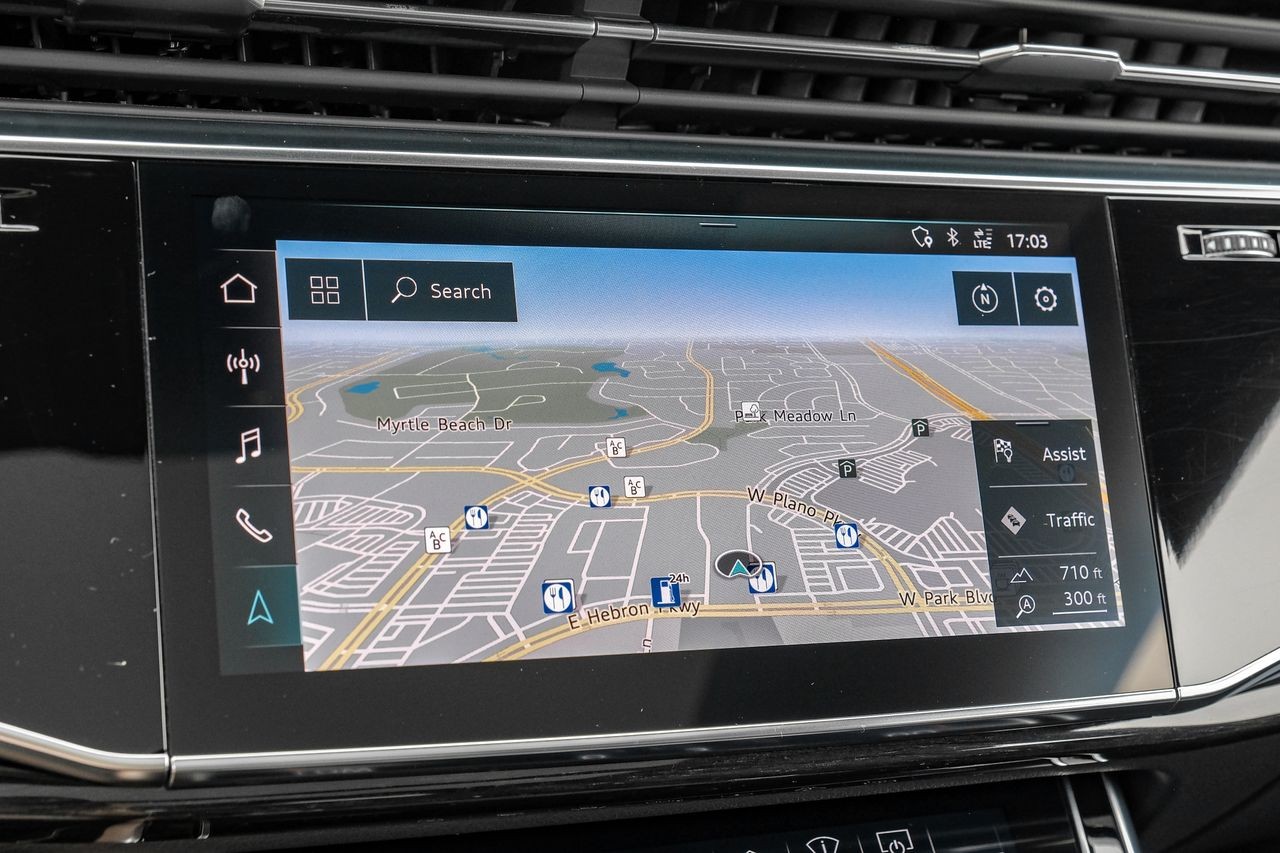 Audi Q8 Vehicle Main Gallery Image 22