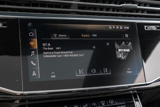 Audi Q8 Vehicle Main Gallery Image 28