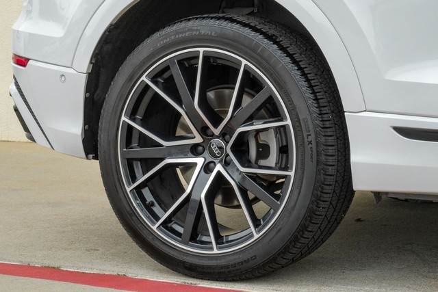 Audi Q8 Vehicle Main Gallery Image 58