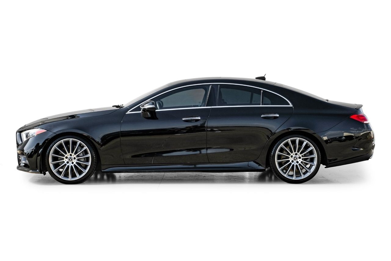 Mercedes-Benz CLS 450 Vehicle Main Gallery Image 12