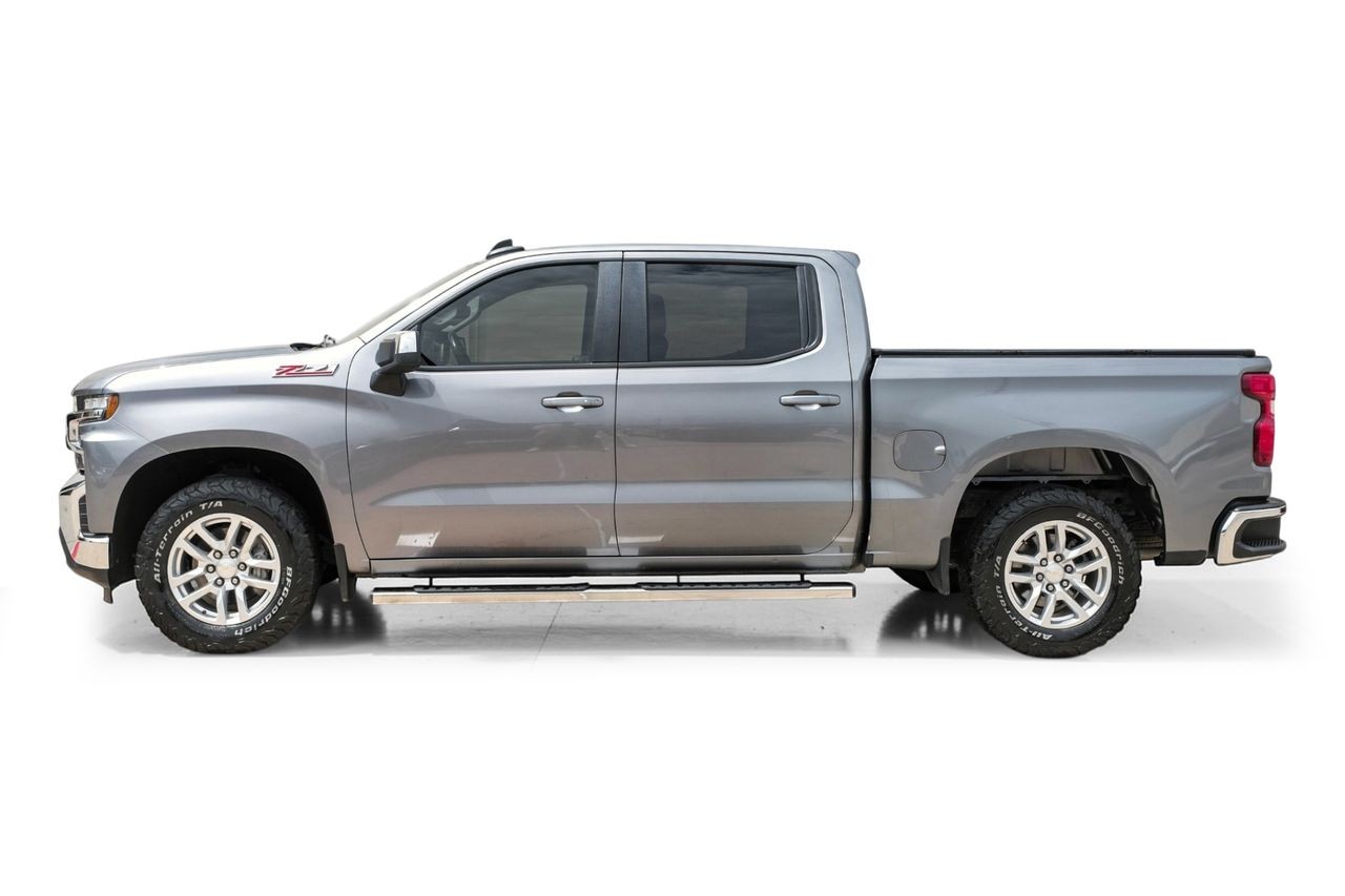 Chevrolet Silverado 1500 Vehicle Main Gallery Image 11