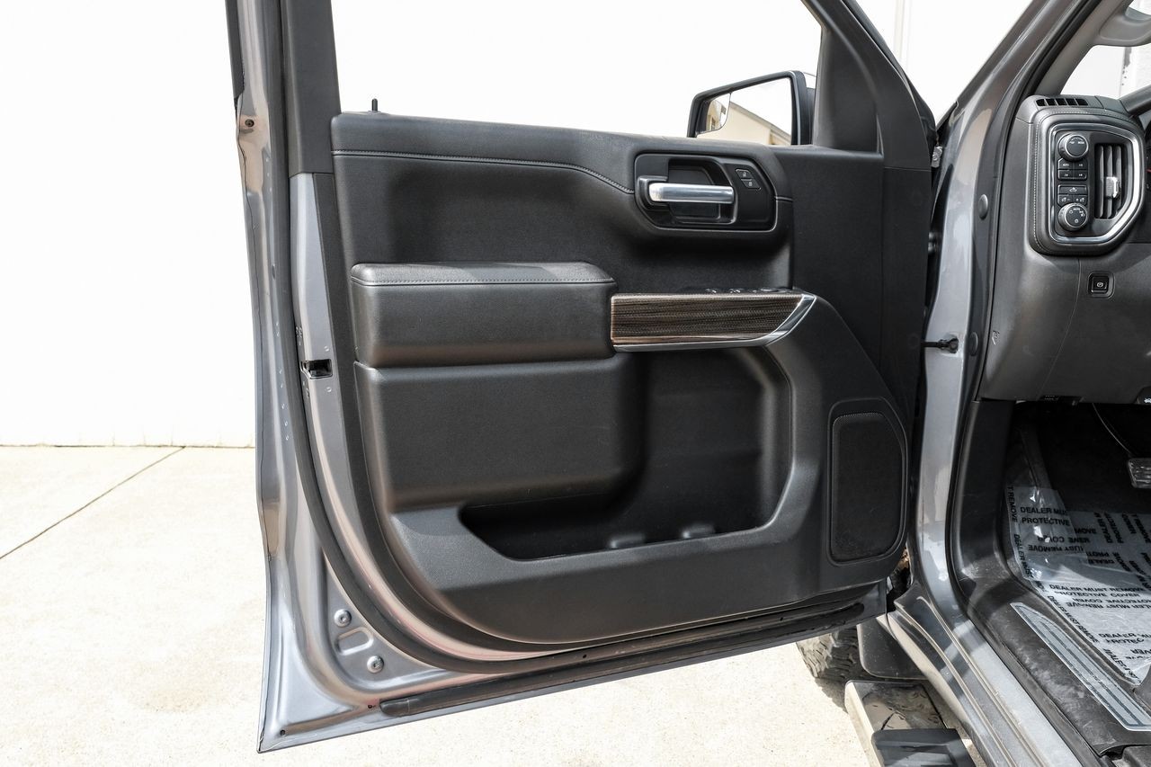 Chevrolet Silverado 1500 Vehicle Main Gallery Image 38