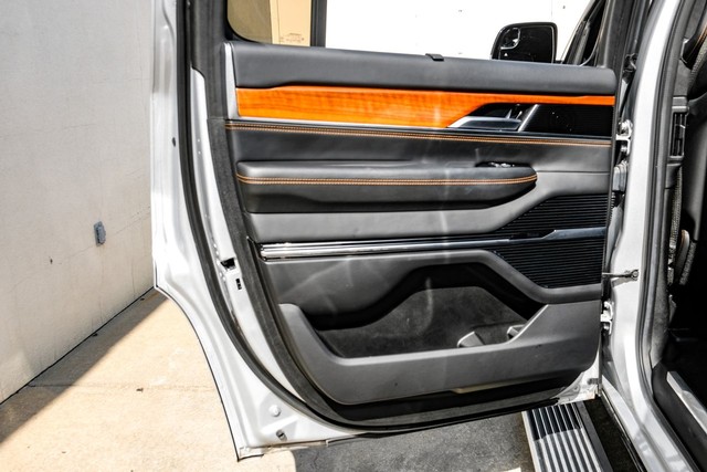 Jeep Grand Wagoneer Vehicle Main Gallery Image 62