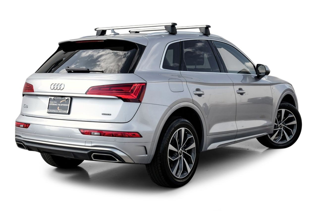 Audi Q5 Vehicle Main Gallery Image 09
