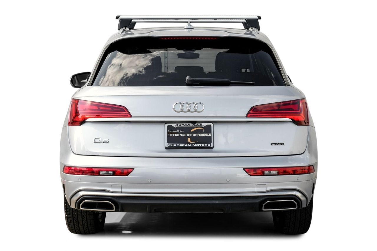 Audi Q5 Vehicle Main Gallery Image 10