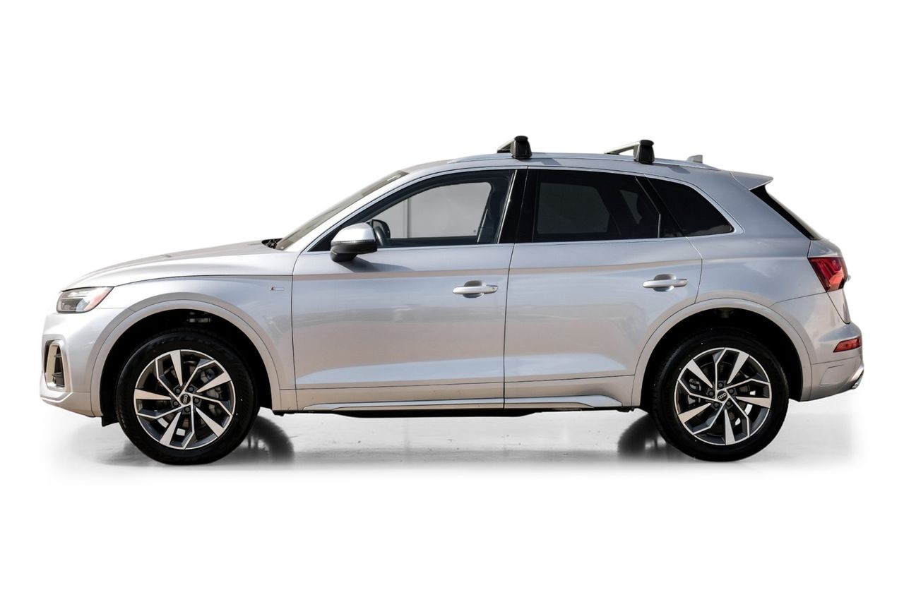 Audi Q5 Vehicle Main Gallery Image 12