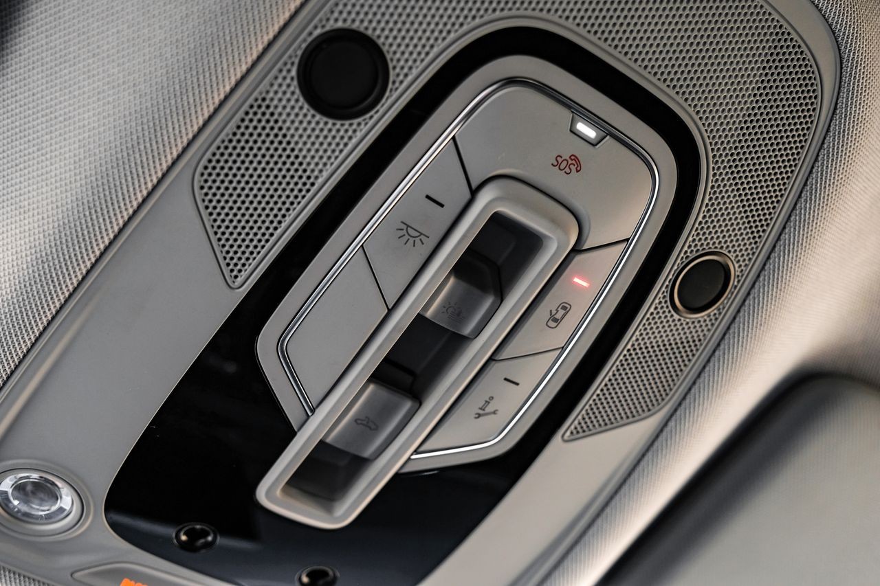 Audi Q5 Vehicle Main Gallery Image 33