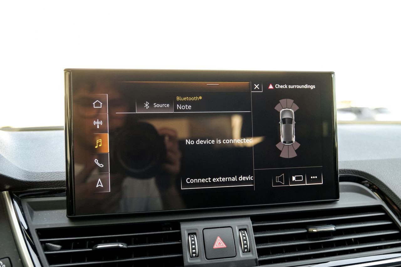 Audi Q5 Vehicle Main Gallery Image 38