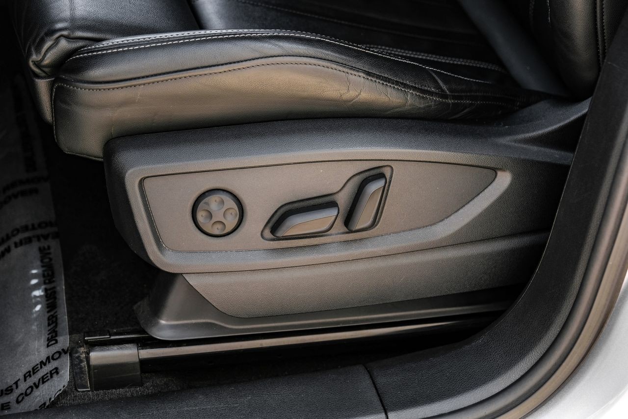 Audi Q5 Vehicle Main Gallery Image 43