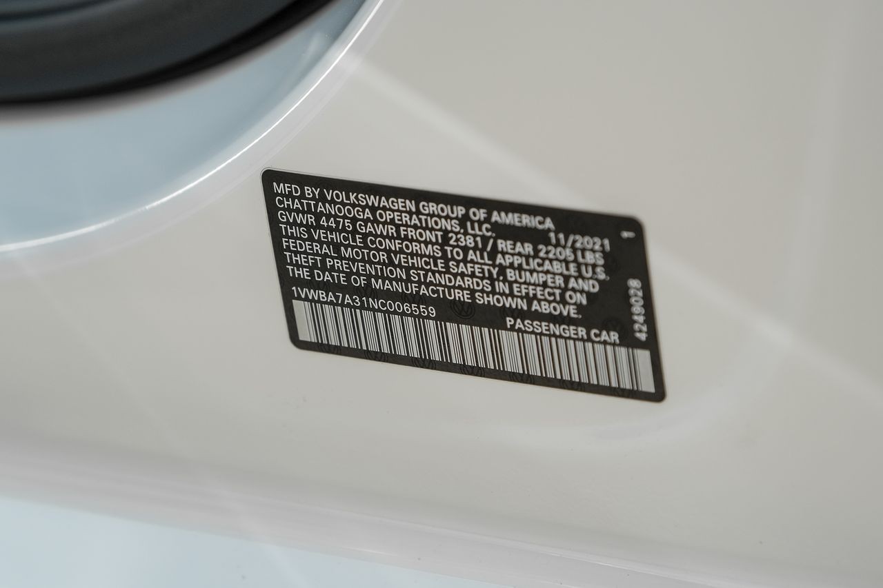 Volkswagen Passat Vehicle Main Gallery Image 63
