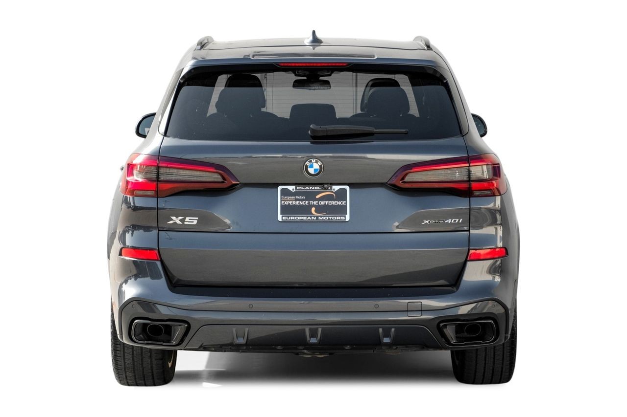 BMW X5 Vehicle Main Gallery Image 10